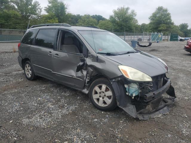 Photo 4 from auction – 2004 TOYOTA SIENNA CE with VIN 5TDZA23C44S060324