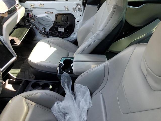 Photo 8 from auction – 2015 TESLA MODEL S with VIN 5YJSA1E22FF108023