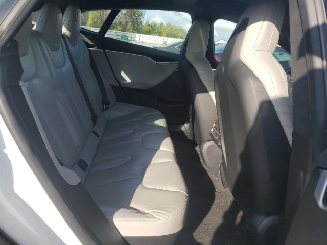 Photo 10 from auction – 2016 TESLA MODEL S with VIN 5YJSA1E26GF147814