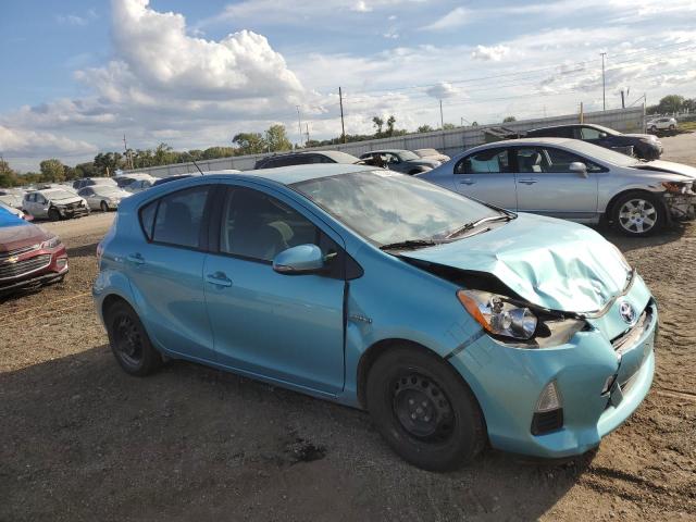 Photo 4 from auction – 2012 TOYOTA PRIUS C with VIN JTDKDTB37C1007550