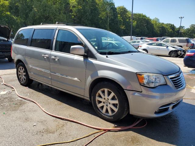 Photo 4 from auction – 2014 CHRYSLER TOWN & COU with VIN 2C4RC1BG1ER444323