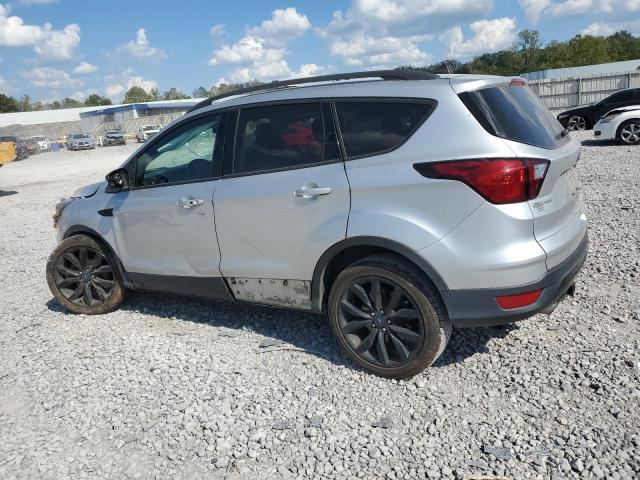 Photo 2 from auction – 2019 FORD ESCAPE SE with VIN 1FMCU0GD0KUB30345