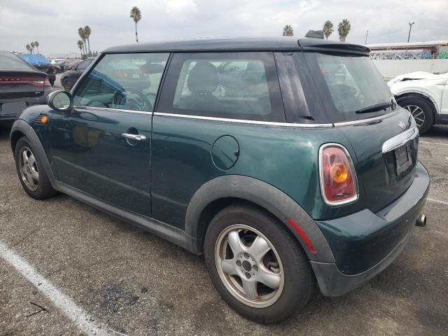 Photo 2 from auction – 2007 MINI COOPER with VIN WMWMF335X7TT58916