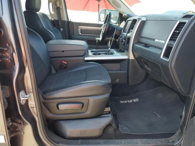 Photo 5 from auction – 2017 RAM 1500 SLT with VIN 1C6RR6LT0HS805655