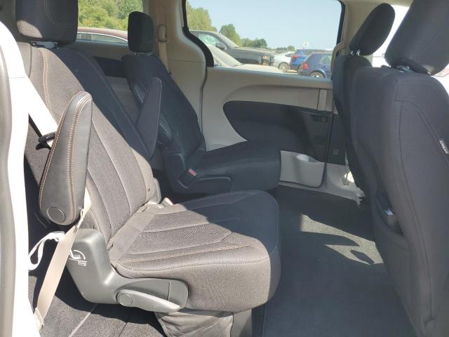 Фото 11 с аукциона – 2018 CHRYSLER PACIFICA T с VIN 2C4RC1DG8JR130031