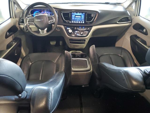 Photo 8 from auction – 2017 CHRYSLER PACIFICA T with VIN 2C4RC1EG4HR634083
