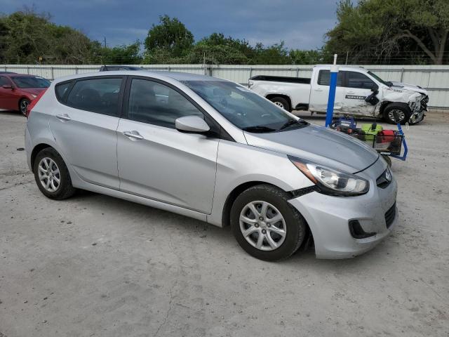 Photo 4 from auction – 2014 HYUNDAI ACCENT GLS with VIN KMHCT5AE5EU173987