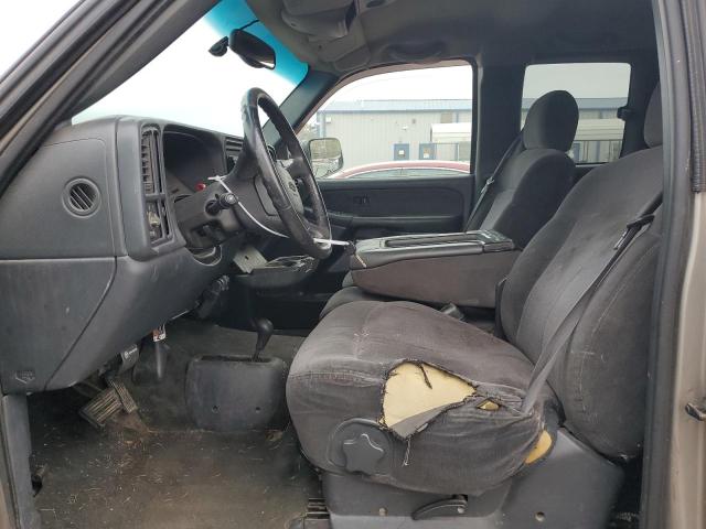 Photo 7 from auction – 2000 CHEVROLET SILVERADO with VIN 1GCGK29U6YE133564