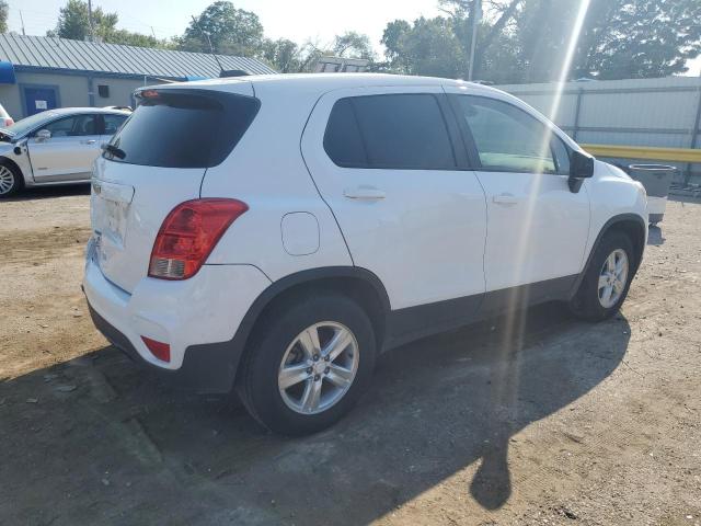 Photo 3 from auction – 2020 CHEVROLET TRAX LS with VIN 3GNCJNSB6LL157536