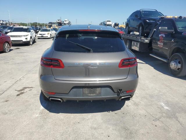 Photo 6 from auction – 2018 PORSCHE MACAN with VIN WP1AA2A58JLB20764