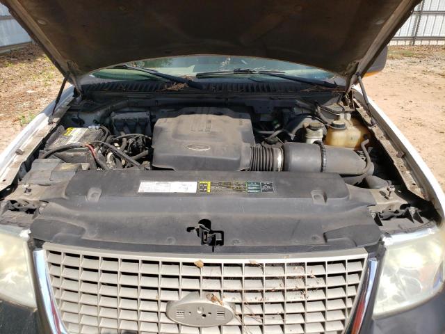 Photo 12 from auction – 2004 FORD EXPEDITION with VIN 1FMEU17W24LB68538