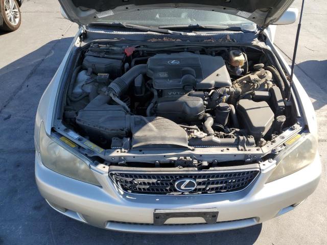 Photo 11 from auction – 2004 LEXUS IS 300 with VIN JTHBD192X40086848
