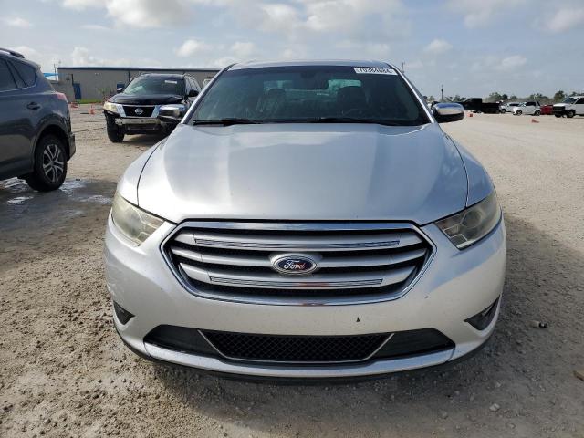 Photo 5 from auction – 2013 FORD TAURUS LIM with VIN 1FAHP2F82DG102183