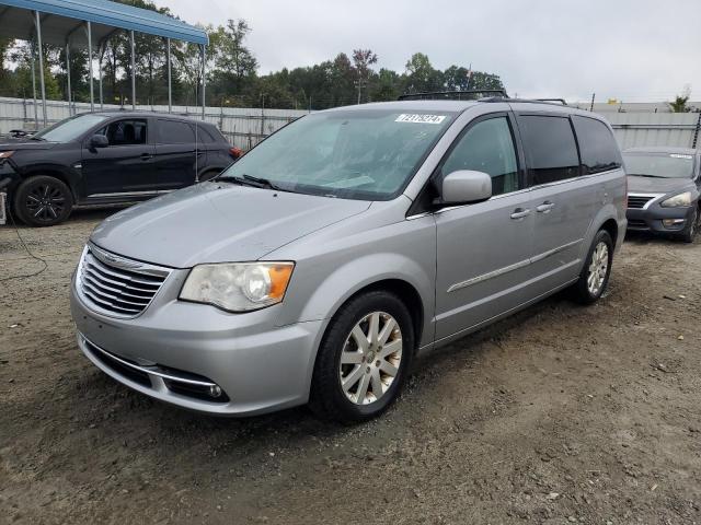 CHRYSLER TOWN & COU 2013 with VIN 2C4RC1BG4DR620330 - Photo from auction