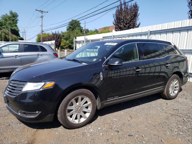 LINCOLN MKT 2018 with VIN 2LMHJ5NKXJBL01172 - Photo from auction
