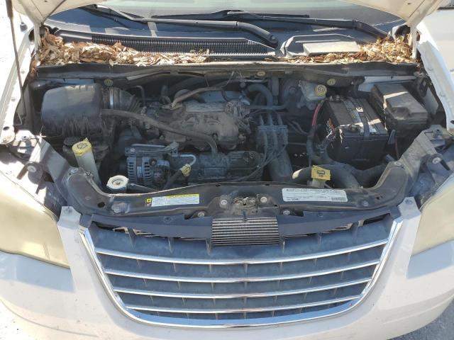 Photo 12 from auction – 2010 CHRYSLER TOWN & COU with VIN 2A4RR8D15AR436200