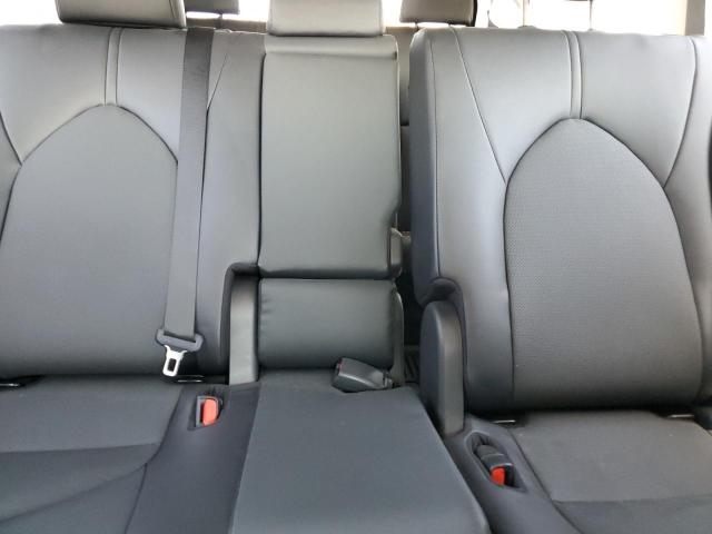 Photo 10 from auction – 2024 TOYOTA GRAND HIGH with VIN 5TDAAAA52RS009536