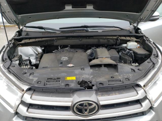 Photo 12 from auction – 2019 TOYOTA HIGHLANDER with VIN 5TDBZRFH2KS986809