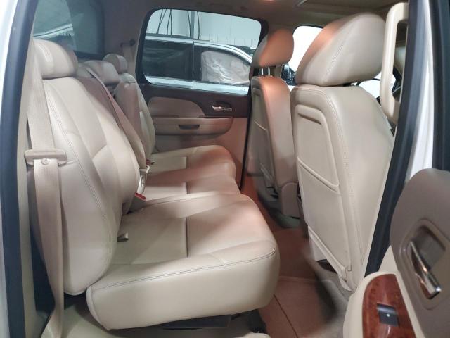 Photo 10 from auction – 2013 CHEVROLET AVALANCHE with VIN 3GNTKGE74DG315222