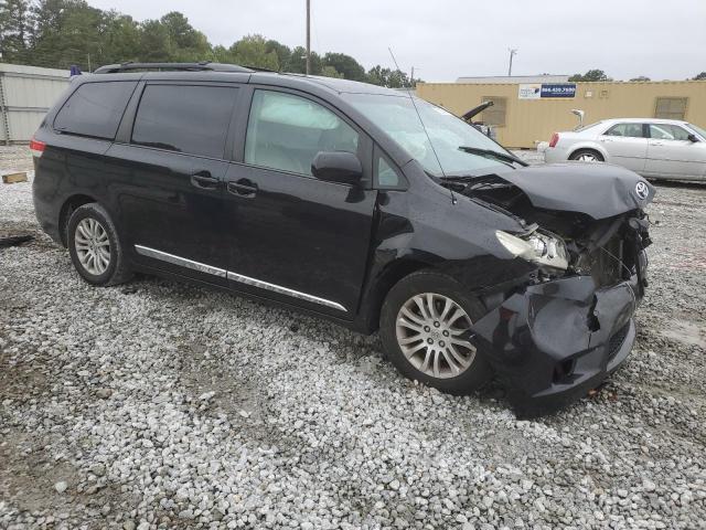 Photo 4 from auction – 2012 TOYOTA SIENNA XLE with VIN 5TDYK3DC6CS214611