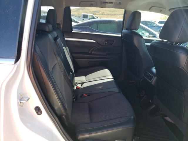 Photo 11 from auction – 2015 TOYOTA HIGHLANDER with VIN 5TDBKRFH0FS153410