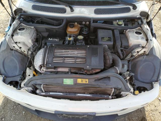 Photo 11 from auction – 2006 MINI COOPER S with VIN WMWRE33566TJ37482