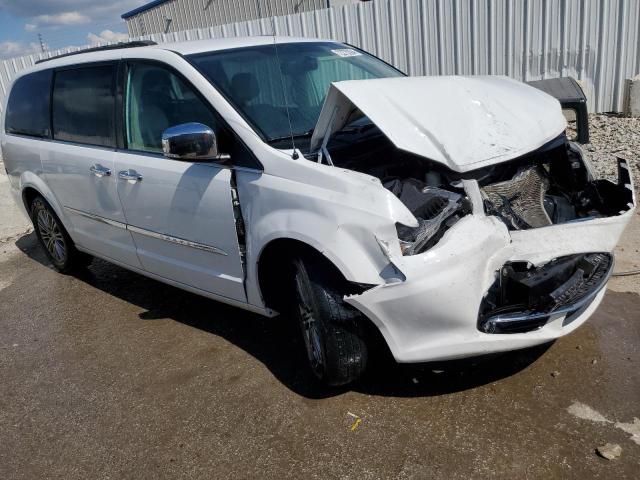 Photo 4 from auction – 2014 CHRYSLER TOWN & COU with VIN 2C4RC1CG1ER178011