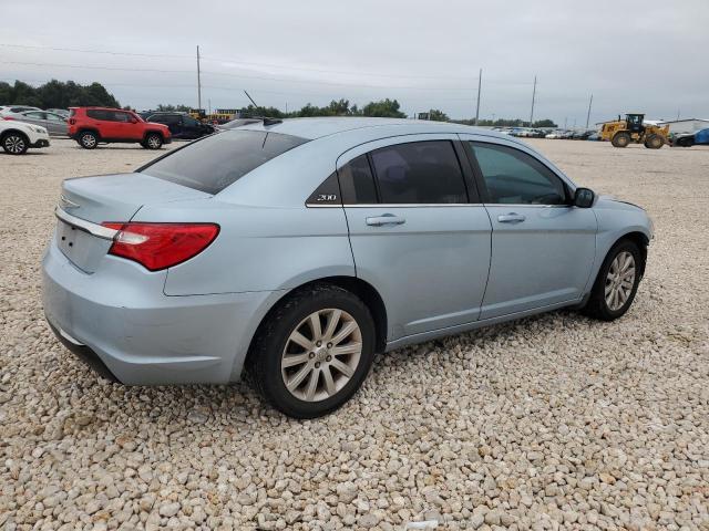 Photo 3 from auction – 2013 CHRYSLER 200 TOURIN with VIN 1C3CCBBB1DN721391
