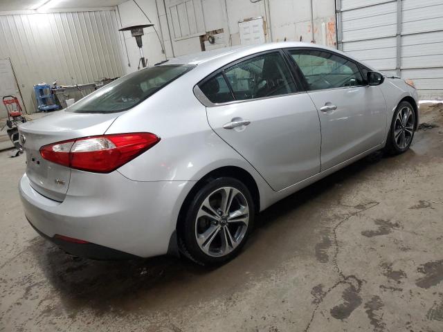 Photo 3 from auction – 2015 KIA FORTE EX with VIN KNAFX4A86F5342112