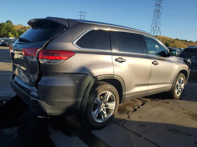 Photo 3 from auction – 2018 TOYOTA HIGHLANDER with VIN 5TDDZRFH7JS814881