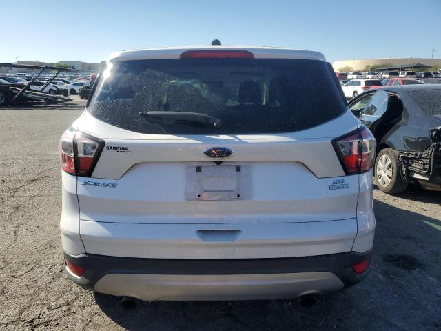 Photo 6 from auction – 2017 FORD ESCAPE SE with VIN 1FMCU0GD2HUB61007