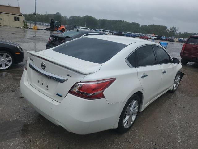 Photo 3 from auction – 2013 NISSAN ALTIMA 2.5 with VIN 1N4AL3AP0DC197562