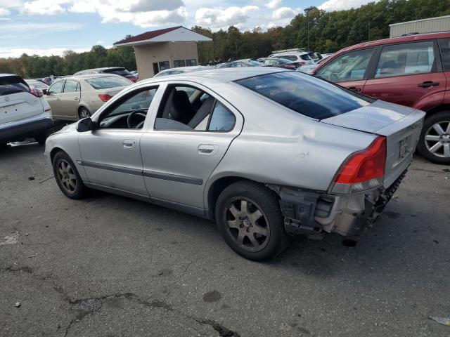 Photo 2 from auction – 2002 VOLVO S60 2.5T with VIN YV1RH58D822107027
