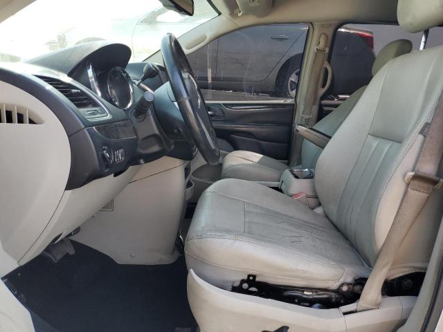 Photo 7 from auction – 2016 CHRYSLER TOWN & COU with VIN 2C4RC1BG7GR174971