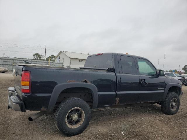 Photo 3 from auction – 2002 CHEVROLET 2500 with VIN 1GCHK29U12E282685