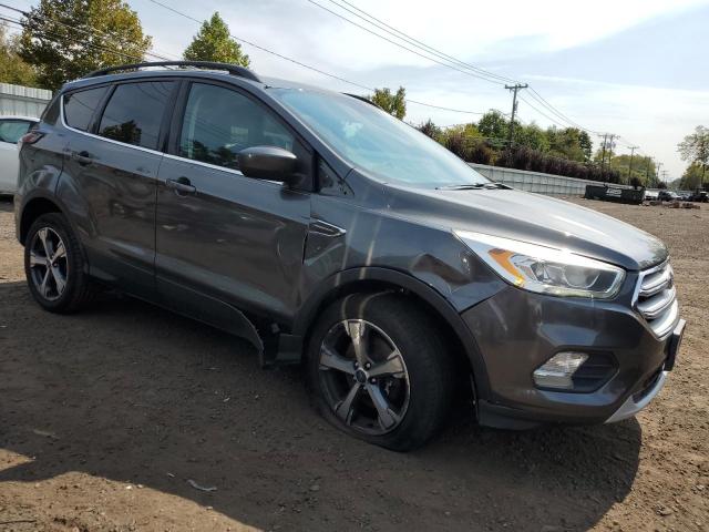 Photo 4 from auction – 2017 FORD ESCAPE SE with VIN 1FMCU9GD7HUA86504
