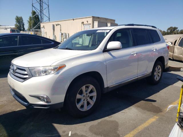 TOYOTA HIGHLANDER 2011 with VIN 5TDBK3EH4BS086819 - Photo from auction