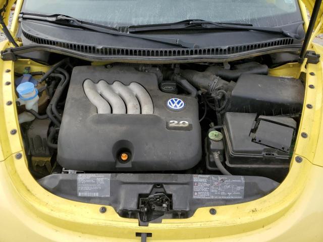 Photo 11 from auction – 2001 VOLKSWAGEN NEW BEETLE with VIN 3VWCS21C41M411702