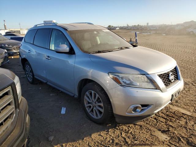 Photo 4 from auction – 2016 NISSAN PATHFINDER with VIN 5N1AR2MM3GC640744
