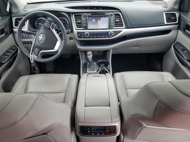 Photo 8 from auction – 2019 TOYOTA HIGHLANDER with VIN 5TDKZRFH4KS564718