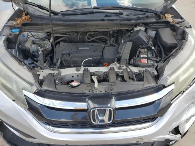Photo 11 from auction – 2016 HONDA CR-V SE with VIN 2HKRM3H45GH547167