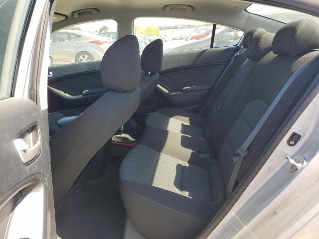 Photo 10 from auction – 2017 KIA FORTE LX with VIN 3KPFK4A76HE038729