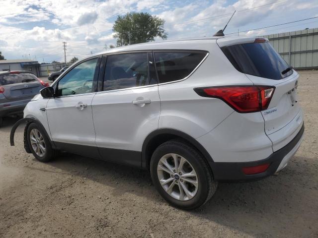 Photo 2 from auction – 2019 FORD ESCAPE SE with VIN 1FMCU0GD3KUB75005