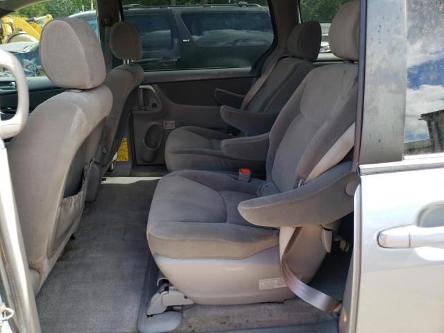 Photo 11 from auction – 2005 TOYOTA SIENNA CE with VIN 5TDZA23C15S380539