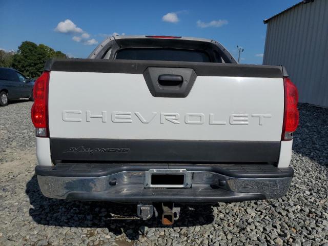 Photo 6 from auction – 2005 CHEVROLET AVALANCHE with VIN 3GNEC12Z15G132368