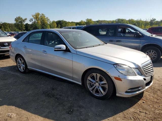 Photo 4 from auction – 2011 MERCEDES-BENZ E 550 4MAT with VIN WDDHF9AB0BA350821