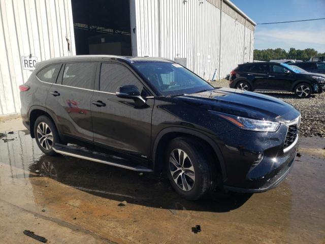 Photo 4 from auction – 2020 TOYOTA HIGHLANDER with VIN 5TDGBRCH6LS510921