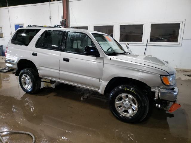Photo 4 from auction – 1998 TOYOTA 4RUNNER SR with VIN JT3HM84R8W0025952