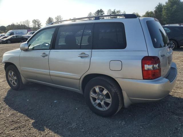 Photo 2 from auction – 2005 TOYOTA HIGHLANDER with VIN JTEGP21A350057728