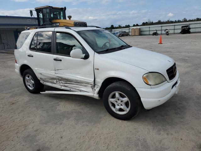 Photo 4 from auction – 2000 MERCEDES-BENZ ML 320 with VIN 4JGAB54E3YA160554